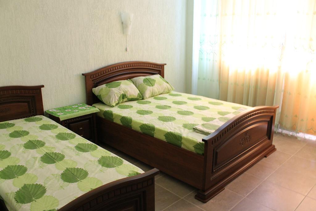 Dobry Kit Guest House Loo Chambre photo